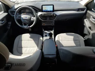 2020 Ford Escape SE z VIN 1FMCU9G6XLUC62391, wystawiony jako Copart lot #55538105 z przebiegiem 76 591 mil mil oraz Szkoda całkowita • Salvage title. Historia ofert i sprzedaży dostępna na DreamBid. Obrazek 8.