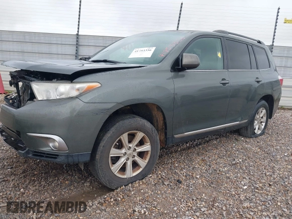 2013 Toyota Highlander with VIN 5TDZA3EH5DS038119, listed as a IAAI auction lot 41753356 with Not Provided miles and . Bid and sale history available at DreamBid. Image 17.