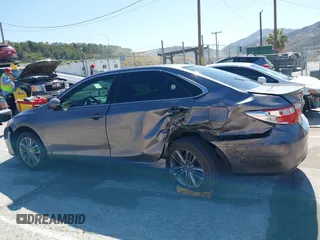 2015 Toyota Camry XLE z VIN 4T1BF1FK8FU979706, wystawiony jako IAAI lot #42298995 z przebiegiem 95 553 mil mil oraz . Historia ofert i sprzedaży dostępna na DreamBid. Obrazek 14.