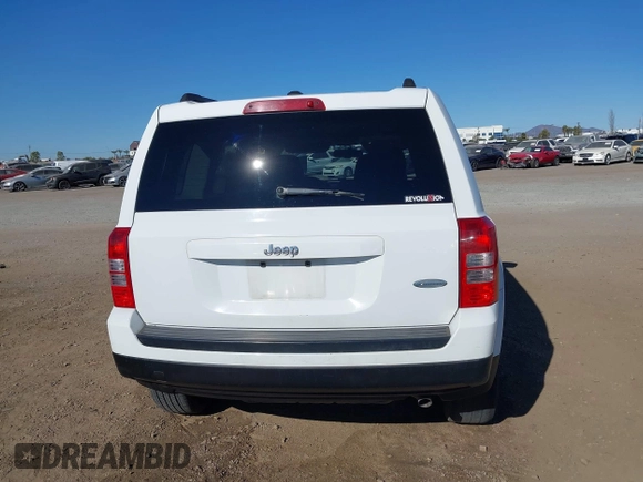 2011 Jeep Patriot Latitude with VIN 1J4NT1GB0BD105816, listed as a IAAI auction lot 41330180 with 143,431 mi miles. Bid and sale history available at carsss.com. Image 16.