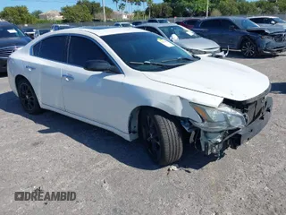 2014 Nissan Maxima 3.5 S with VIN 1N4AA5AP5EC455870, listed as a IAAI auction lot 41843680 with 130,687 mi miles. Bid and sale history available at carsss.com. Image 1.