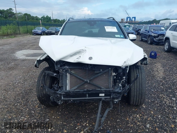 2020 Mercedes-Benz GLE 350 with VIN 4JGFB4KB3LA211343, listed as a IAAI auction lot 42712925 with 51,093 mi miles and . Bid and sale history available at DreamBid. Image 12.