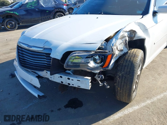 2014 Chrysler 300 with VIN 2C3CCAGT6EH286860, listed as a IAAI auction lot 41356345 with 87,658 mi miles. Bid and sale history available at carsss.com. Image 6.