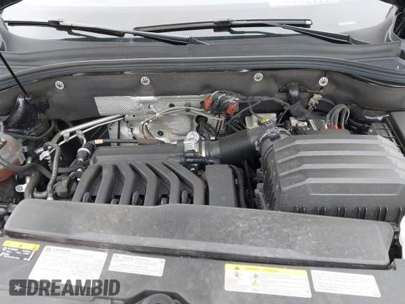 2021 Volkswagen Atlas SEL with VIN 1V2BR2CA9MC576221, listed as a IAAI auction lot 42176520 with 67,272 mi miles and . Bid and sale history available at DreamBid. Image 10.