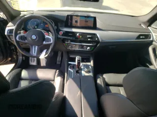 2019 BMW M5 Competition z VIN WBSJF0C53KB446637, wystawiony jako Copart lot #49820283 z przebiegiem 16 863 mil mil oraz . Historia ofert i sprzedaży dostępna na DreamBid. Obrazek 8.