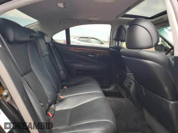 2007 Lexus LS 460 with VIN JTHBL46F475046445, listed as a Copart auction lot 64884705 with 209,036 mi miles and Clean title. Bid and sale history available at DreamBid. Image 10.