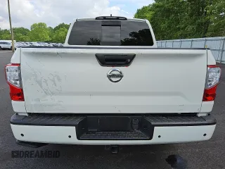 2022 Nissan Titan SV with VIN 1N6AA1ED8NN102141, listed as a Copart auction lot 56734745 with 44,379 mi miles and Clean title. Bid and sale history available at DreamBid. Image 6.