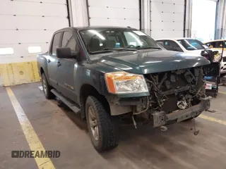 2014 Nissan Titan S with VIN 1N6AA0EC1EN506240, listed as a IAAI auction lot 40995055 with 64,599 mi miles. Bid and sale history available at carsss.com. Image 1.