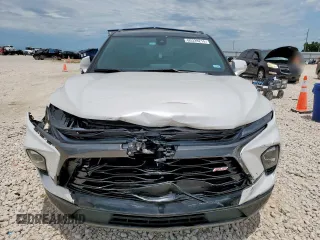 2023 Chevrolet Blazer RS с VIN 3GNKBERS5PS136395, выставлен на аукционе Copart как лот 62314785 с пробегом 17 423 миль миль и Списание • Salvage title. История ставок и продаж доступна на DreamBid. Изображение 5.