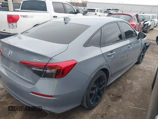 2024 Honda Civic Sport z VIN 2HGFE2F56RH513922, wystawiony jako IAAI lot #41320408 z przebiegiem 32 028 mil mil oraz . Historia ofert i sprzedaży dostępna na DreamBid. Obrazek 4.