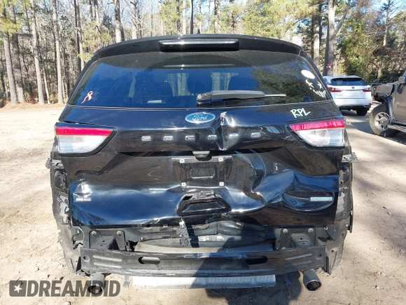 2020 Ford Escape SE z VIN 1FMCU0G6XLUA07056, wystawiony jako IAAI lot #41156940 z przebiegiem 103 707 mil mil oraz . Historia ofert i sprzedaży dostępna na DreamBid. Obrazek 6.