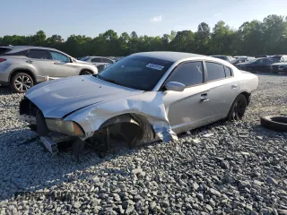 2012 Dodge Charger Police z VIN 2C3CDXAT2CH304647, wystawiony jako Copart lot #55597515 z przebiegiem 215 864 mil mil oraz Czysty tytuł • Clean title. Historia ofert i sprzedaży dostępna na DreamBid. Obrazek 1.