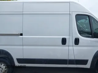 2019 Ram ProMaster Cargo with VIN 3C6TRVBG7KE525665, listed as a IAAI auction lot 42104995 with 144,125 mi miles and . Bid and sale history available at carsss.com. Image 14.