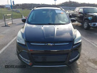 2013 Ford Escape SE with VIN 1FMCU9GX9DUB92246, listed as a IAAI auction lot 41808372 with 73,472 mi miles. Bid and sale history available at carsss.com. Image 12.