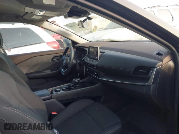 2023 Nissan Rogue S z VIN 5N1BT3AB4PC894896, wystawiony jako IAAI lot #42063889 z przebiegiem 35 626 mil mil oraz . Historia ofert i sprzedaży dostępna na DreamBid. Obrazek 5.