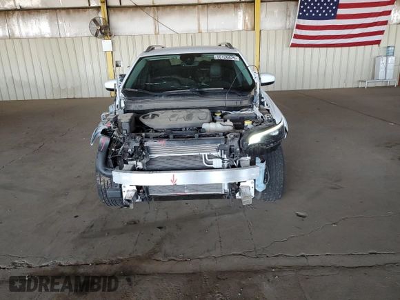 2020 Jeep Cherokee Altitude с VIN 1C4PJMLX9LD647974, выставлен на аукционе Copart как лот 55126625 с пробегом 24 967 миль миль и Списание • Salvage title. История ставок и продаж доступна на DreamBid. Изображение 5.