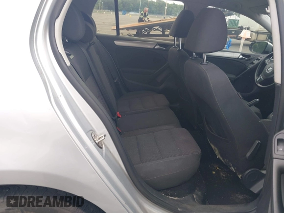 2014 Volkswagen Golf с VIN WVWDB7AJ0EW009796, выставлен на аукционе IAAI как лот 42467183 с пробегом 159 076 миль миль и . История ставок и продаж доступна на DreamBid. Изображение 8.