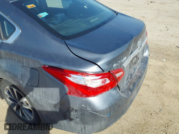 2016 Nissan Altima 2.5 S with VIN 1N4AL3AP5GC203067, listed as a IAAI auction lot 41774952 with 97,678 mi miles. Bid and sale history available at carsss.com. Image 12.