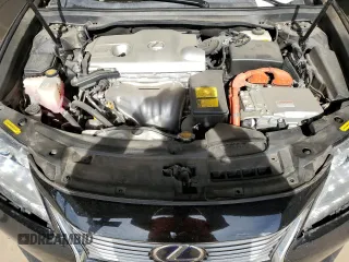 2013 Lexus ES 300h z VIN JTHBW1GG0D2015445, wystawiony jako Copart lot #56705365 z przebiegiem 118 446 mil mil oraz Szkoda całkowita • Salvage title. Historia ofert i sprzedaży dostępna na DreamBid. Obrazek 11.