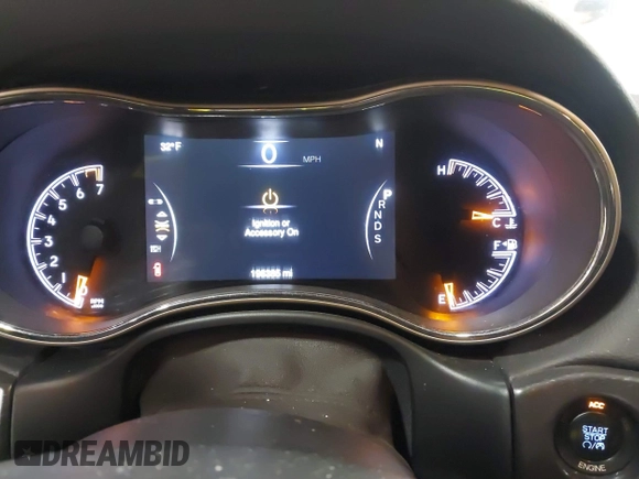 2015 Jeep Grand Cherokee Laredo with VIN 1C4RJFAG4FC747532, listed as a IAAI auction lot 41764541 with 196,385 mi miles. Bid and sale history available at carsss.com. Image 7.