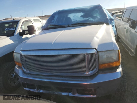 2000 Ford F-250 XL z VIN 1FTNW21F0YEA44694, wystawiony jako Copart lot #80675584 z przebiegiem 219 270 mil mil oraz Szkoda całkowita • Salvage title. Historia ofert i sprzedaży dostępna na DreamBid. Obrazek 5.