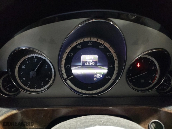 2013 Mercedes-Benz E-Class E 350 Luxury with VIN WDDHF8JB8DA710656, listed as a Copart auction lot 53504205 with 121,240 mi miles and Salvage Title. Bid and sale history available at carsss.com. Image 9.