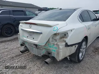 2014 Nissan Maxima S с VIN 1N4AA5APXEC442533, выставлен на аукционе IAAI как лот 42504714 с пробегом 152 775 миль миль и . История ставок и продаж доступна на DreamBid. Изображение 6.