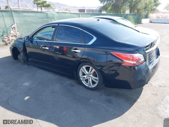 2013 Nissan Altima 3.5 SL with VIN 1N4BL3AP1DN443186, listed as a IAAI auction lot 42051445 with 164,696 mi miles. Bid and sale history available at carsss.com. Image 3.