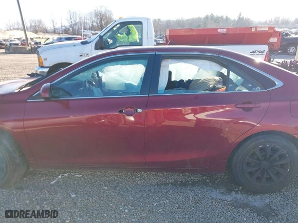 2017 Toyota Camry XLE with VIN 4T1BF1FK2HU814348, listed as a IAAI auction lot 41292791 with 124,511 mi miles. Bid and sale history available at carsss.com. Image 13.