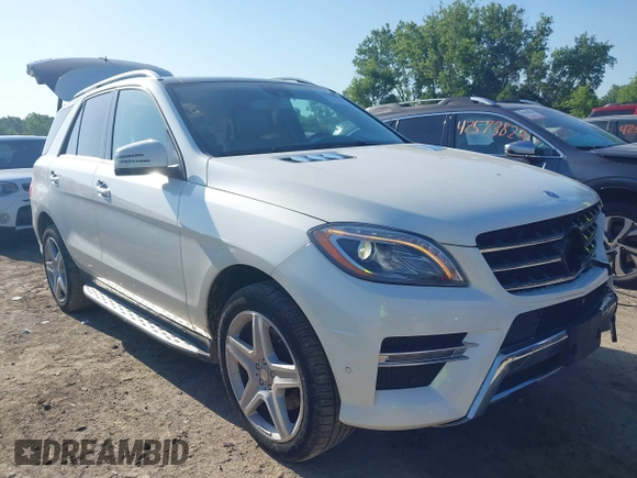 2015 Mercedes-Benz M 350 with VIN 4JGDA5HB4FA577677, listed as a IAAI auction lot 42518630 with 237,779 mi miles and . Bid and sale history available at DreamBid. Image 1.