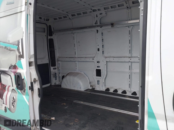 2019 Ram ProMaster Cargo with VIN 3C6TRVCG7KE562908, listed as a IAAI auction lot 41803457 with 167,864 mi miles and . Bid and sale history available at DreamBid. Image 8.