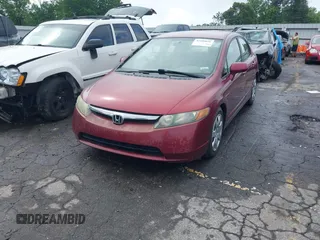 2008 Honda Civic LX z VIN 1HGFA16518L058985, wystawiony jako IAAI lot #42209026 z przebiegiem 140 395 mil mil oraz . Historia ofert i sprzedaży dostępna na DreamBid. Obrazek 2.