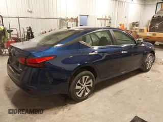 2019 Nissan Altima 2.5 S with VIN 1N4BL4BW6KC152381, listed as a IAAI auction lot 41340876 with 60,540 mi miles. Bid and sale history available at carsss.com. Image 4.