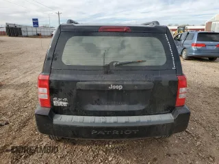2008 Jeep Patriot Sport with VIN 1J8FF28W18D710437, listed as a Copart auction lot 45663715 with 220,999 mi miles and Salvage title. Bid and sale history available at DreamBid. Image 6.
