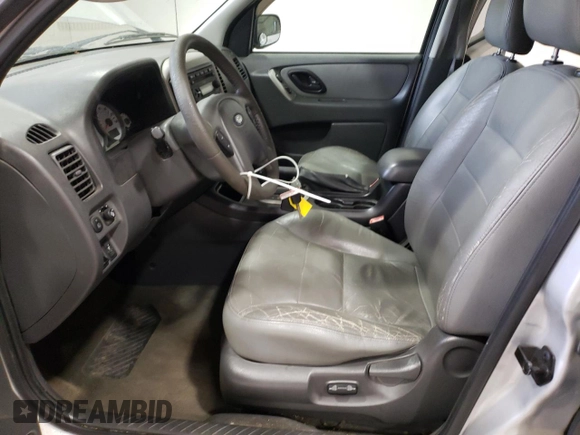 2006 Ford Escape XLT with VIN 1FMYU93166KC23099, listed as a Copart auction lot 48960915 with 188,336 mi miles and Salvage Title. Bid and sale history available at carsss.com. Image 7.
