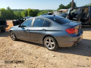 2015 BMW 3 Series 328i с VIN WBA3A5G50FNS83503, выставлен на аукционе Copart как лот 62821095 с пробегом 81 628 миль миль и Списание • Salvage title. История ставок и продаж доступна на DreamBid. Изображение 2.