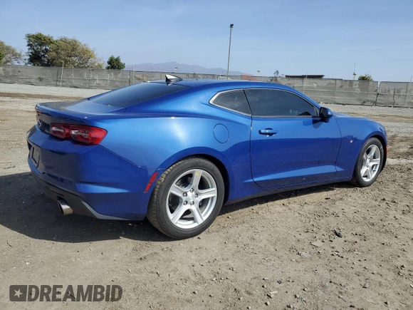 2021 Chevrolet Camaro 1LT z VIN 1G1FB1RX2M0142472, wystawiony jako Copart lot #45917275 z przebiegiem Nie podano mil oraz Szkoda całkowita • Salvage title. Historia ofert i sprzedaży dostępna na DreamBid. Obrazek 3.