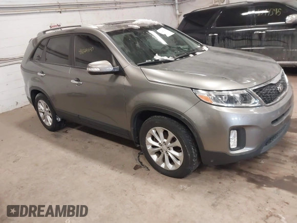 2014 Kia Sorento EX with VIN 5XYKU4A71EG435384, listed as a IAAI auction lot 41607160 with 143,622 mi miles and . Bid and sale history available at DreamBid. Image 1.