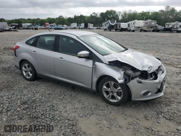 2014 Ford Focus SE with VIN 1FADP3F25EL339260, listed as a Copart auction lot 51902425 with 103,212 mi miles and Salvage Title. Bid and sale history available at carsss.com. Image 4.