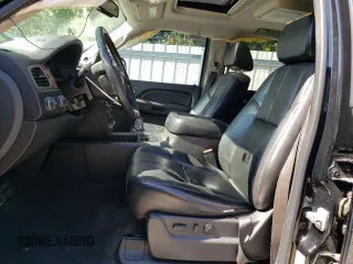 2007 Chevrolet Avalanche LT w/3LT with VIN 3GNFK12307G166470, listed as a Copart auction lot 70095914 with 216,974 mi miles and Salvage Title. Bid and sale history available at carsss.com. Image 7.