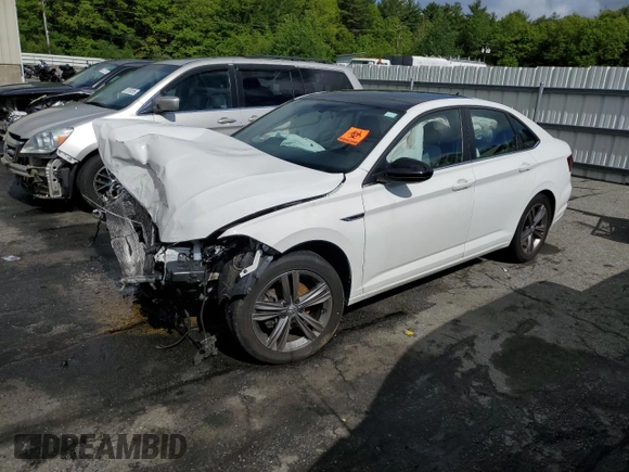 2021 Volkswagen Jetta S z VIN 3VWC57BU2MM043259, wystawiony jako Copart lot #57821305 z przebiegiem Nie podano mil oraz Szkoda całkowita • Salvage title. Historia ofert i sprzedaży dostępna na DreamBid. Obrazek 1.