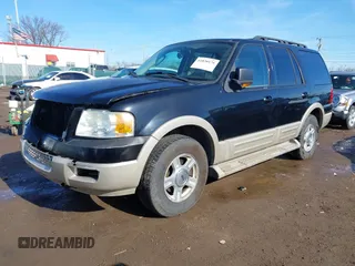 2005 Ford Expedition Eddie Bauer with VIN 1FMFU18575LA43580, listed as a IAAI auction lot 41838176 with 222,967 mi miles. Bid and sale history available at carsss.com. Image 17.