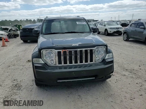 2010 Jeep Liberty Limited z VIN 1J4PN5GK9AW121364, wystawiony jako Copart lot #52558975 z przebiegiem 115 057 mil mil oraz Czysty tytuł • Clean title. Historia ofert i sprzedaży dostępna na DreamBid. Obrazek 12.