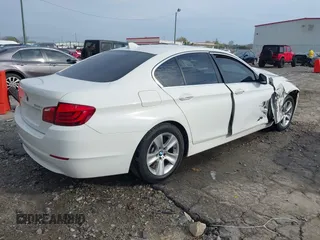 2013 BMW 5 Series 528i xDrive with VIN WBAXH5C53DDW16007, listed as a IAAI auction lot 41778356 with 90,498 mi miles and . Bid and sale history available at DreamBid. Image 4.