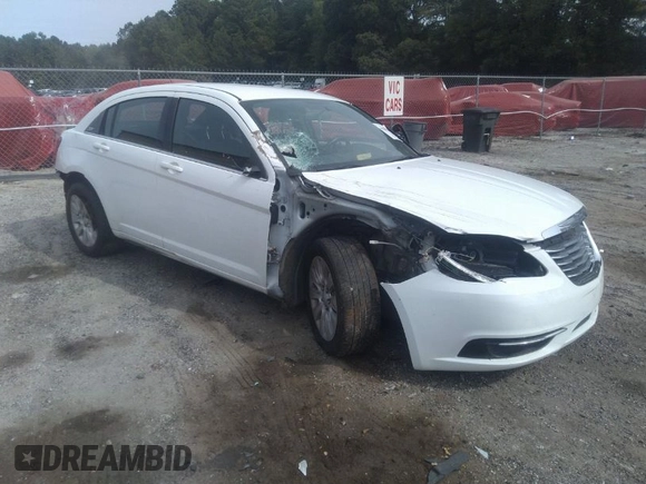 2013 Chrysler 200 LX with VIN 1C3CCBAB9DN691817, listed as a IAAI auction lot 40288818 with 239,403 mi miles. Bid and sale history available at carsss.com. Image 1.