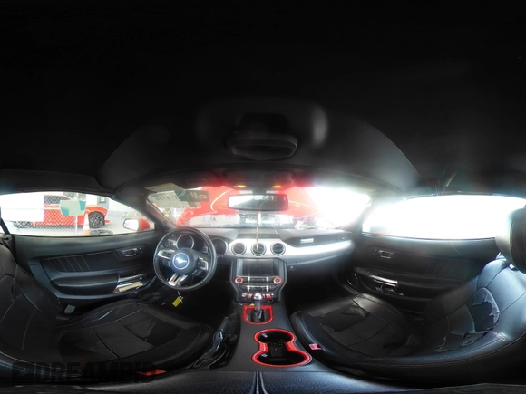 2018 Ford Mustang EcoBoost Premium с VIN 1FATP8UH7J5142475, выставлен на аукционе IAAI как лот 42670716 с пробегом 89 974 миль миль и . История ставок и продаж доступна на DreamBid. Изображение 21.