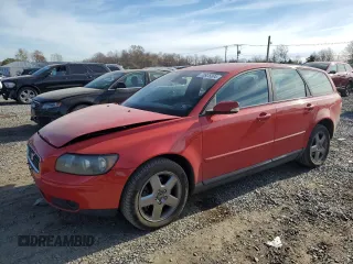 2005 Volvo V50 с VIN YV1MJ682X52066021, выставлен на аукционе Copart как лот 78925304 с пробегом 135 620 миль миль и Списание • Salvage title. История ставок и продаж доступна на DreamBid. Изображение 1.