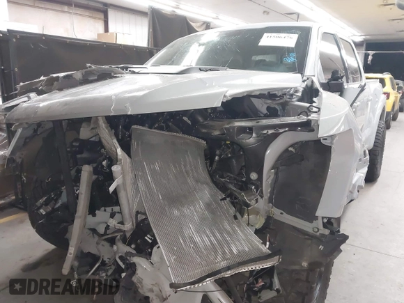 2023 Ford F-150 Raptor with VIN 1FTFW1RGXPFB25318, listed as a IAAI auction lot 41506476 with Not Provided miles and . Bid and sale history available at DreamBid. Image 16.