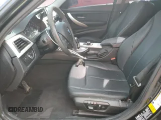 2014 BMW 3 Series 320i xDrive с VIN WBA3C3C52EF986811, выставлен на аукционе Copart как лот 53468485 с пробегом 108 210 миль миль и Списание • Salvage title. История ставок и продаж доступна на DreamBid. Изображение 7.