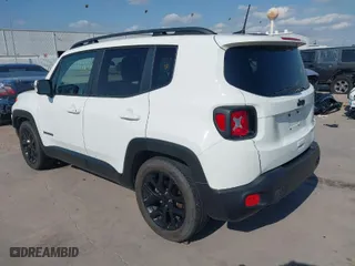 2018 Jeep Renegade Latitude with VIN ZACCJABB1JPG88987, listed as a IAAI auction lot 41865281 with 83,818 mi miles. Bid and sale history available at carsss.com. Image 3.